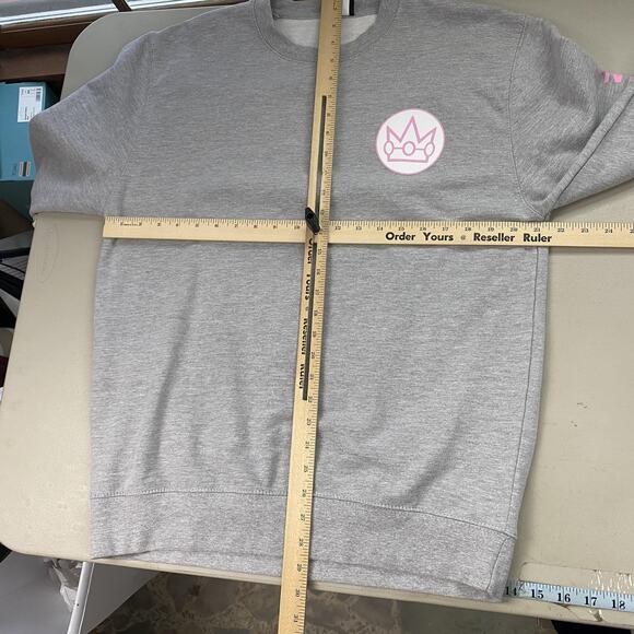 Super Nintendo World Sweatshirt Adult L Princess Peach Castle Universal Studios - Picture 7 of 11